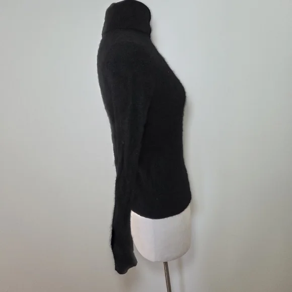 Saks Fifth Avenue Cashmere Black Turtleneck Sweater Medium